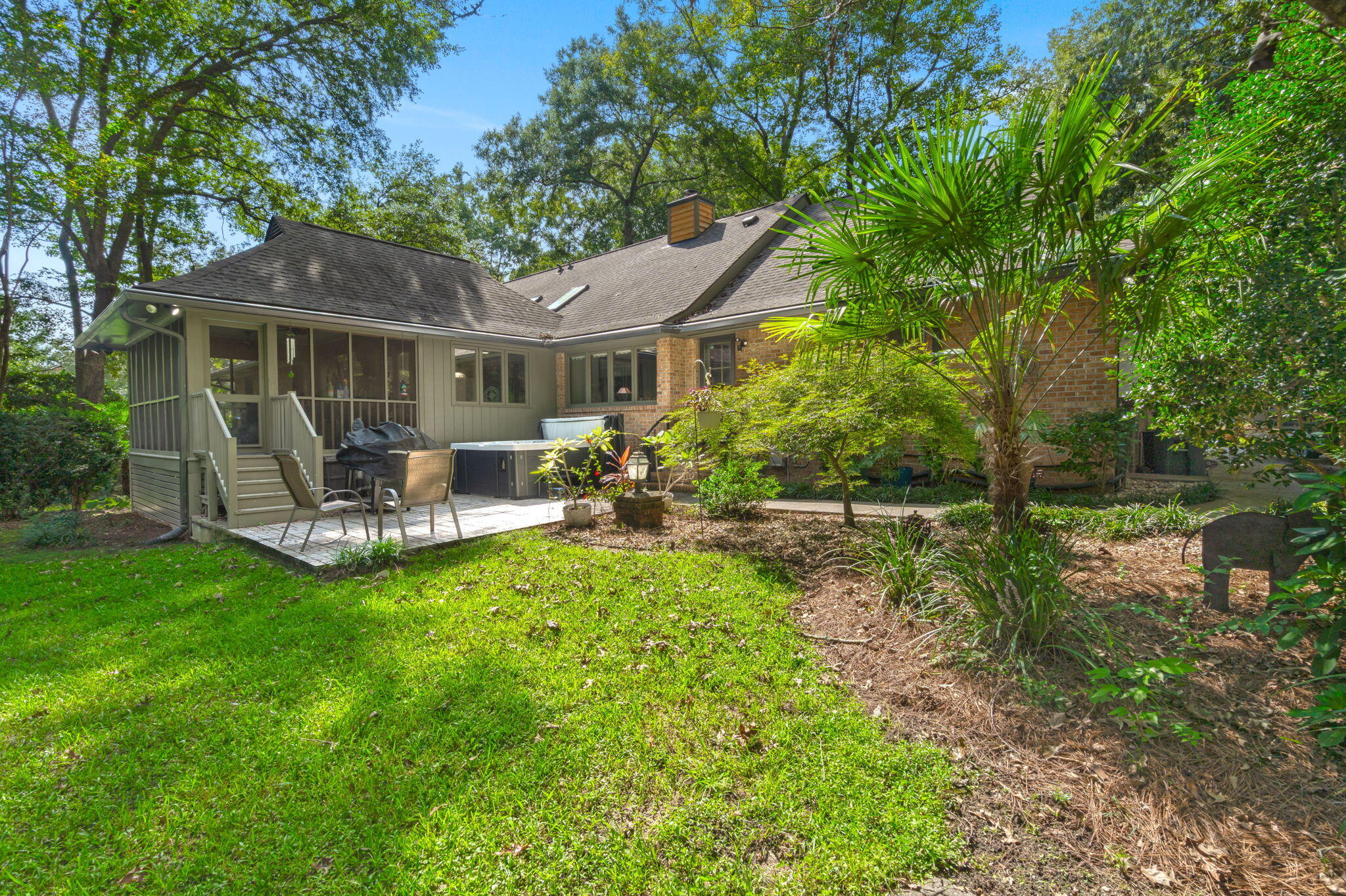 102 Dawnshire Court