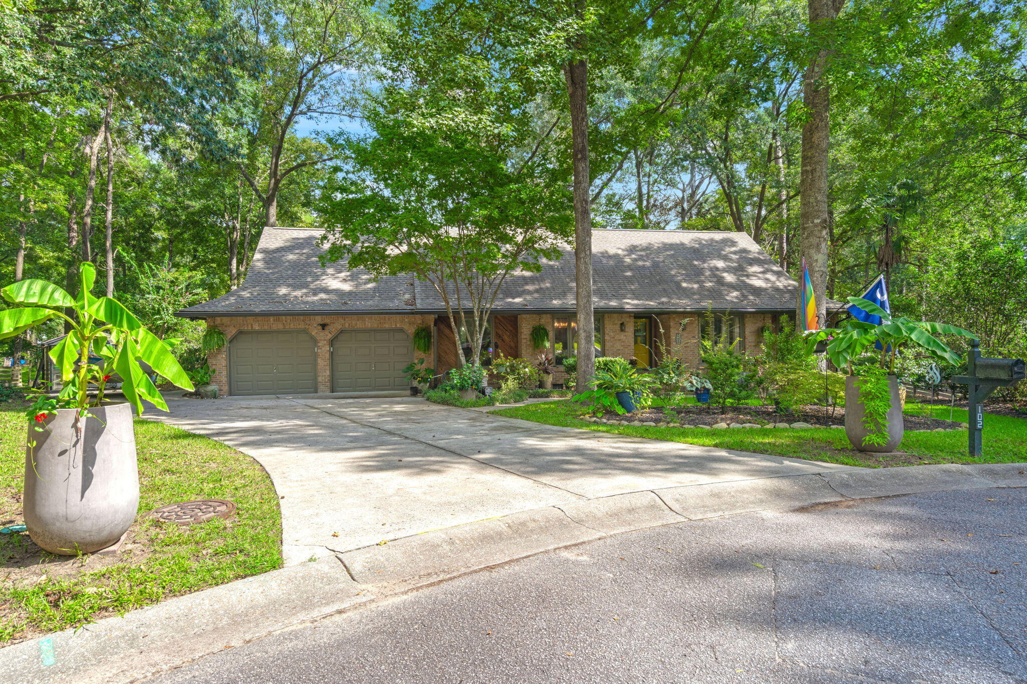 102 Dawnshire Court