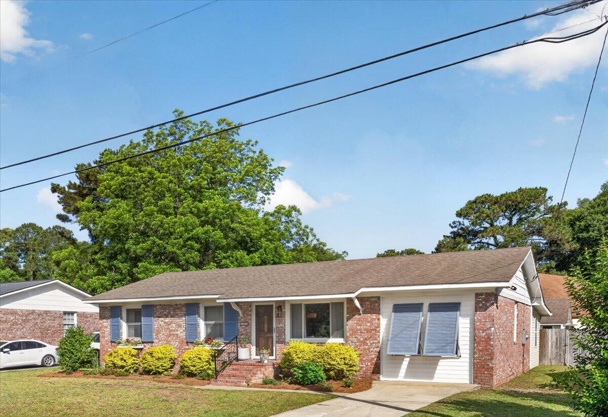 1554 Westwood Drive