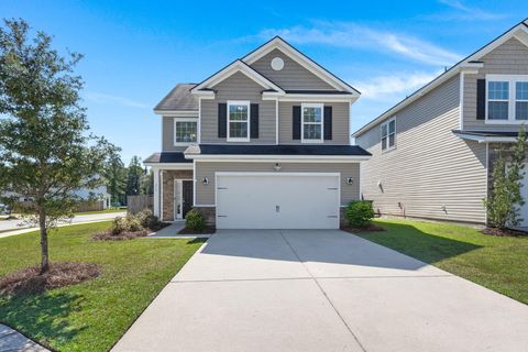 A home in Moncks Corner