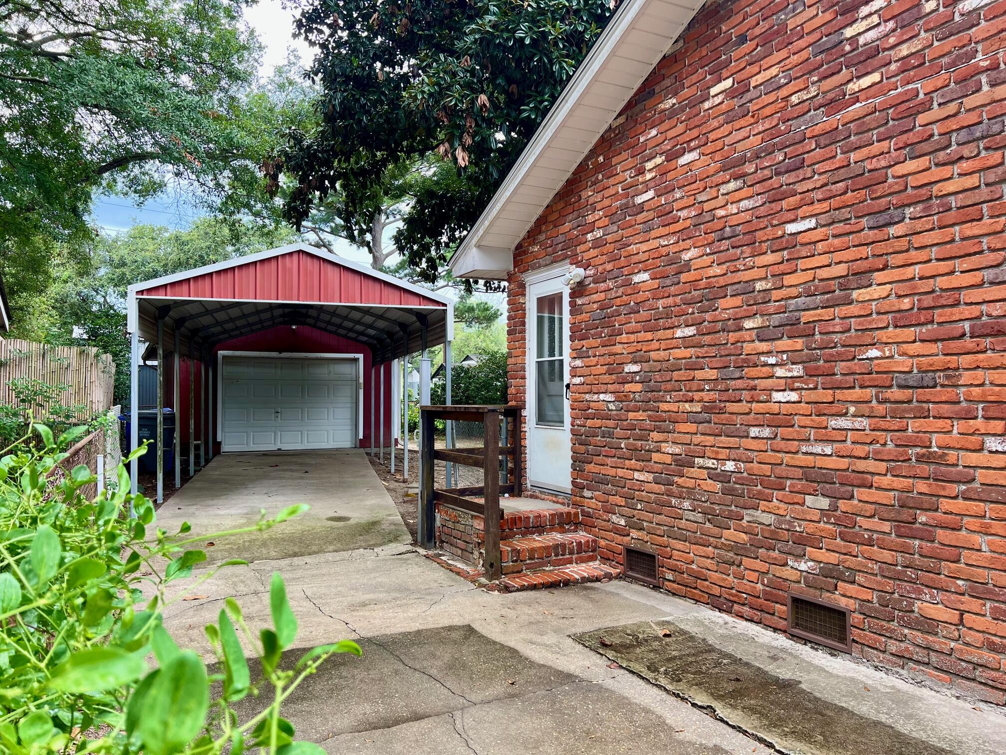 1143 Camden Street