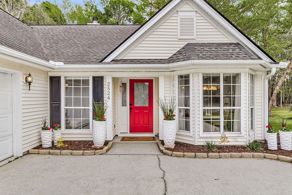 Photo of 2524 Palmetto Hall Boulevard, Mount Pleasant, SC 29466 (MLS # 26008677)