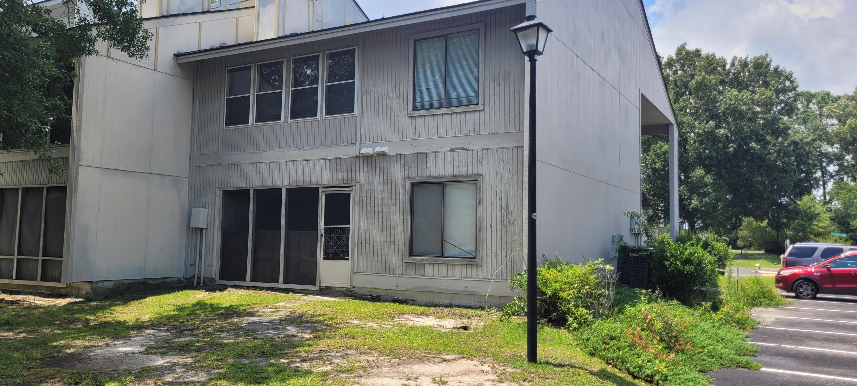 1101 Greenmeadow Drive