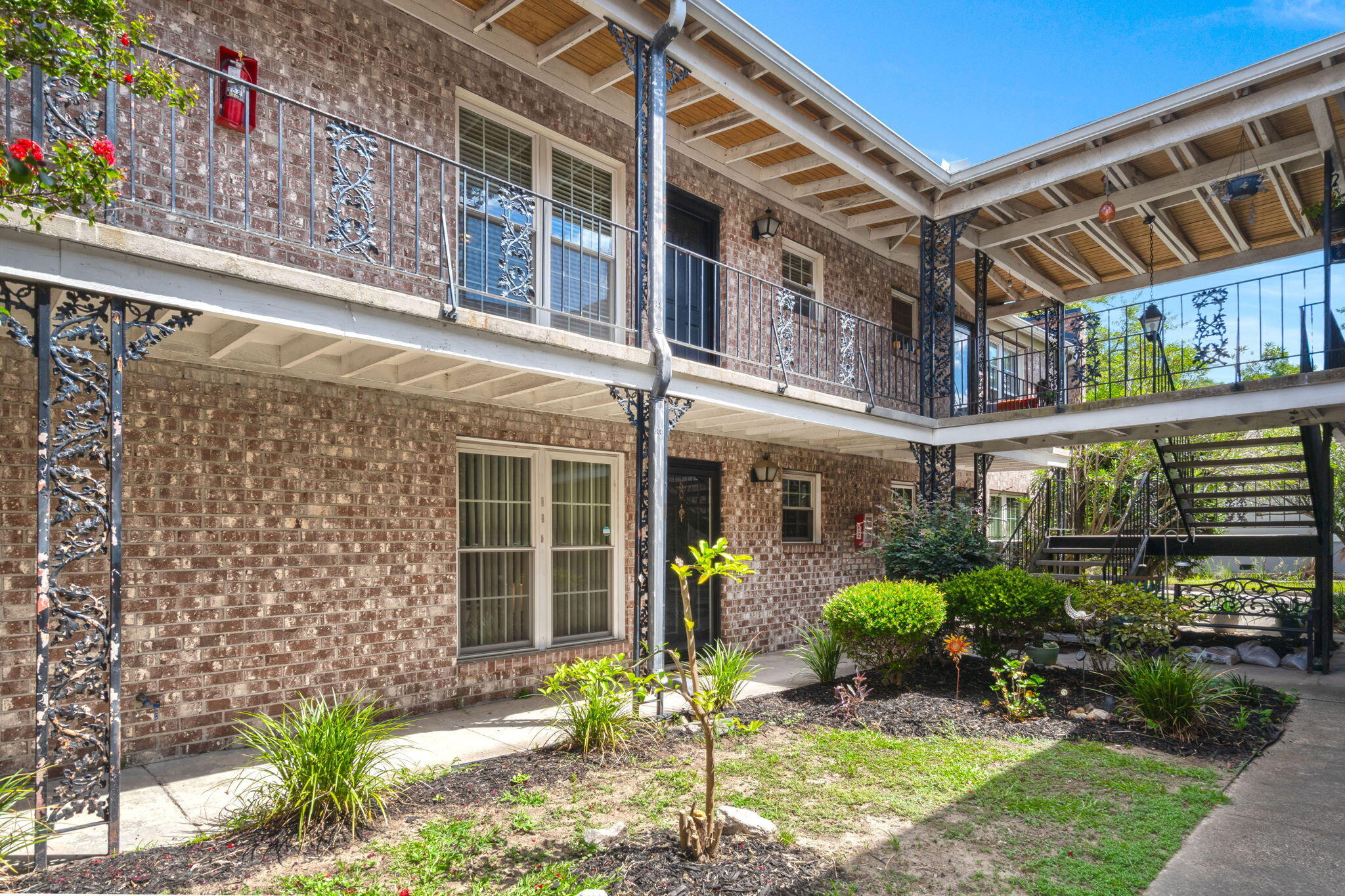 867 Colony Drive 104