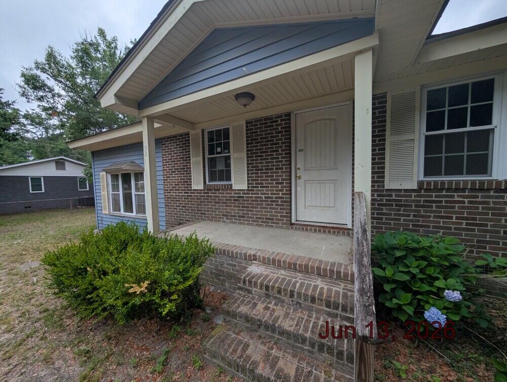 33 Elliott Court