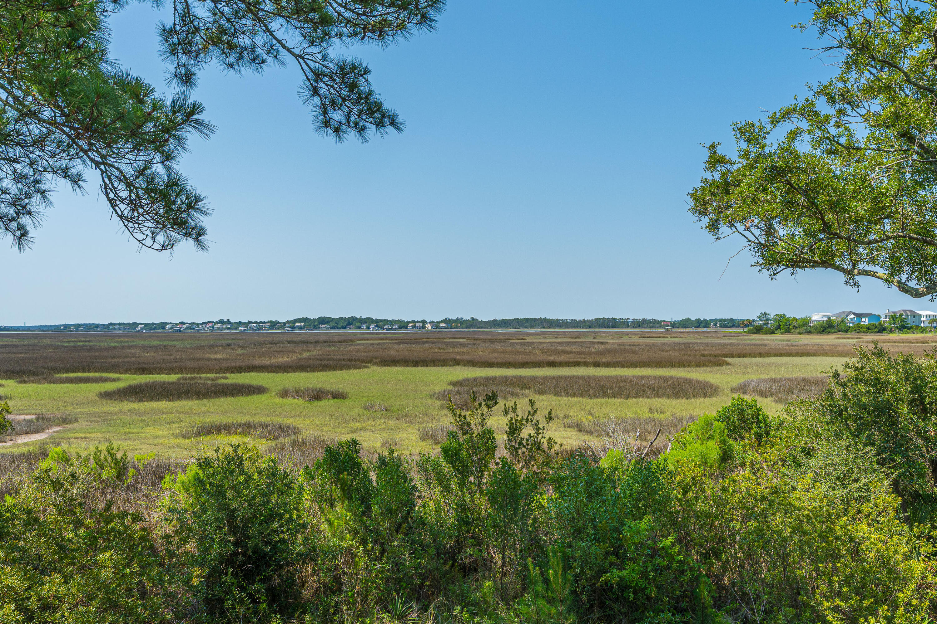 243 Lands End Drive 81