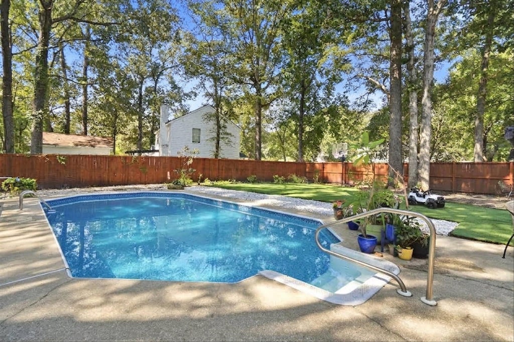 Photo of 3218 Wynnefield Drive, North Charleston, SC 29420 (MLS # 26025864)