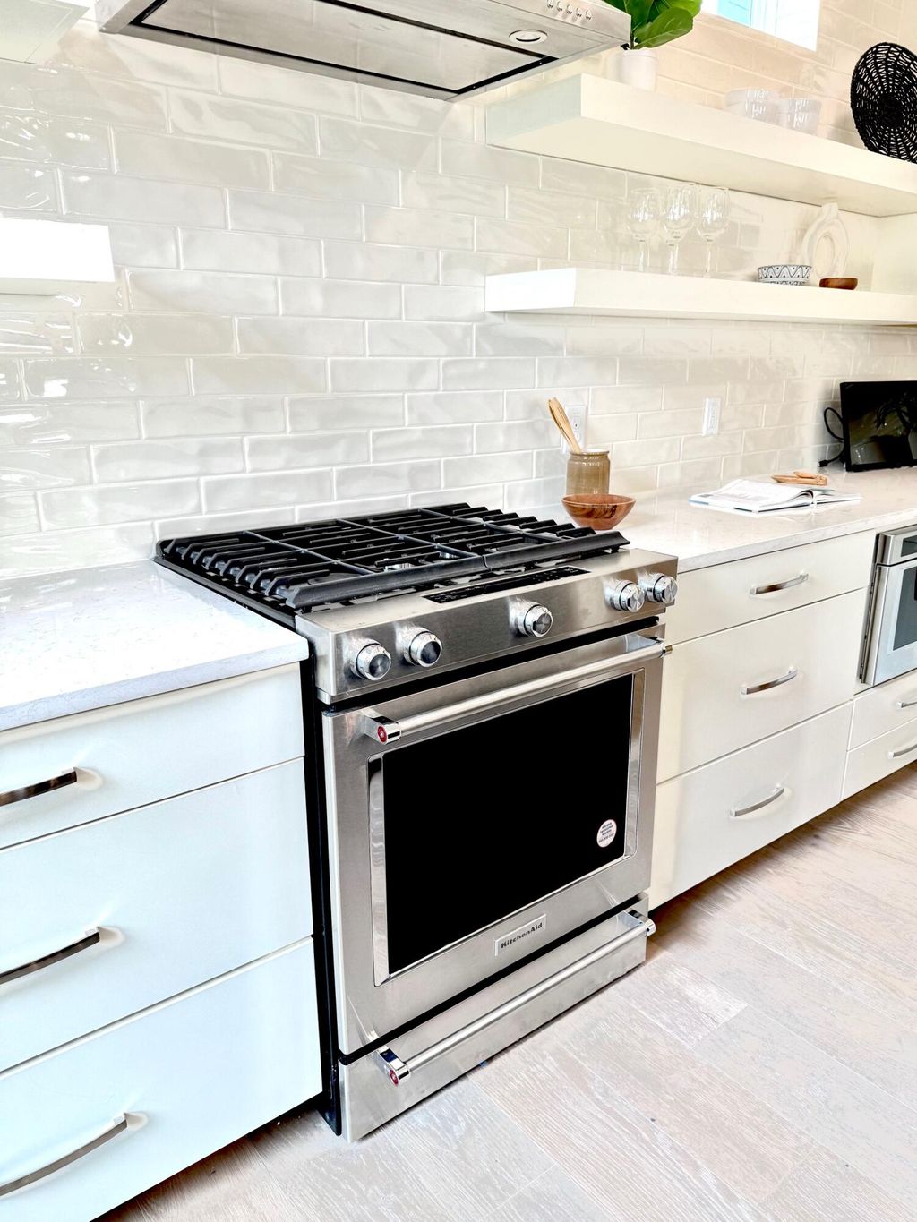 Photo of 25 Nats Court, Charleston, SC 29403 (MLS # 25015126)