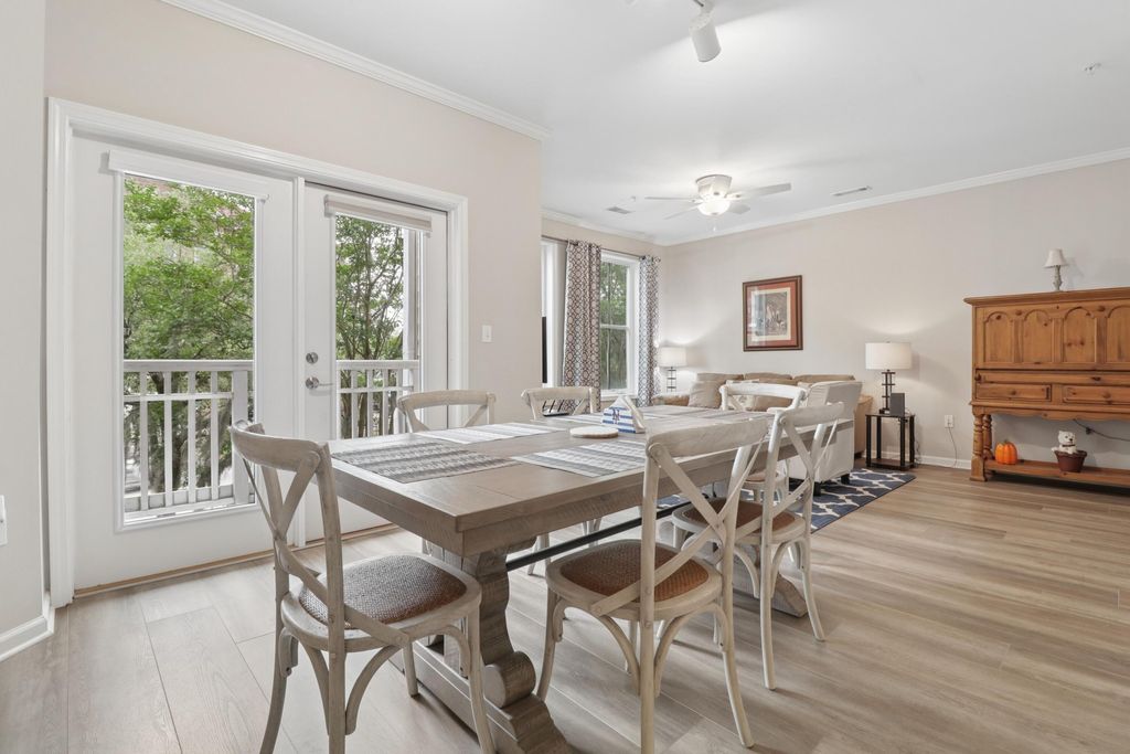 Photo of 260 Seven Farms DR #Unit 202, Charleston, SC 29492 (MLS # 26013502)