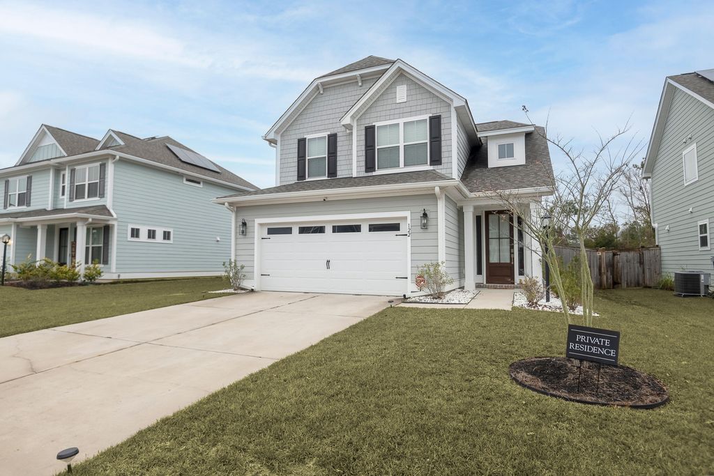 Photo of 122 Abbey Terrace Road, Moncks Corner, SC 29461 (MLS # 25032632)