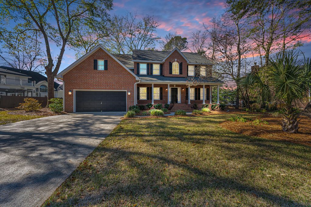 Photo of 1295 Chrismill Lane, Mount Pleasant, SC 29466 (MLS # 26003399)