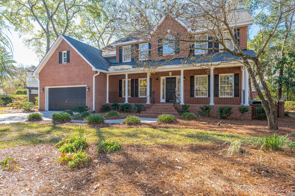 Photo of 1295 Chrismill Lane, Mount Pleasant, SC 29466 (MLS # 26003399)