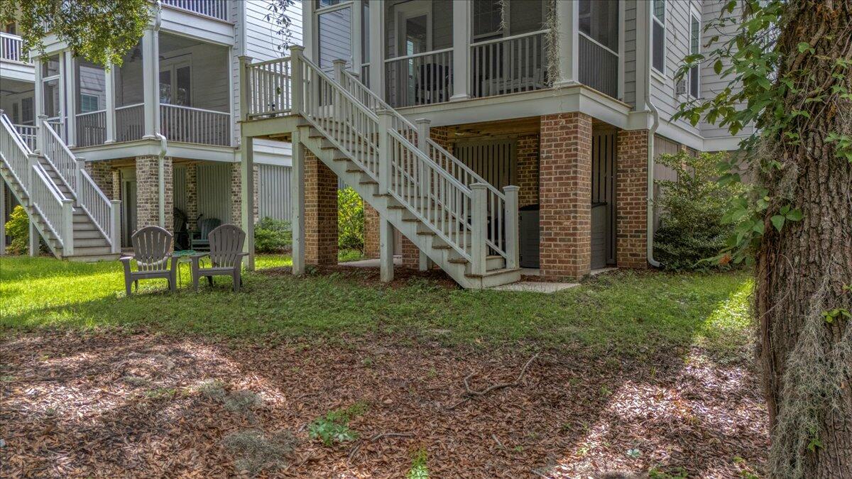 1093 Avenue Of Oaks