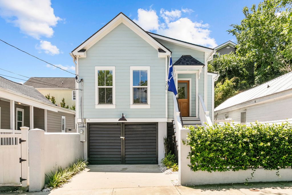 209 Fishburne Street, Charleston, SC Single Family Home Property Listing Kathy Ware