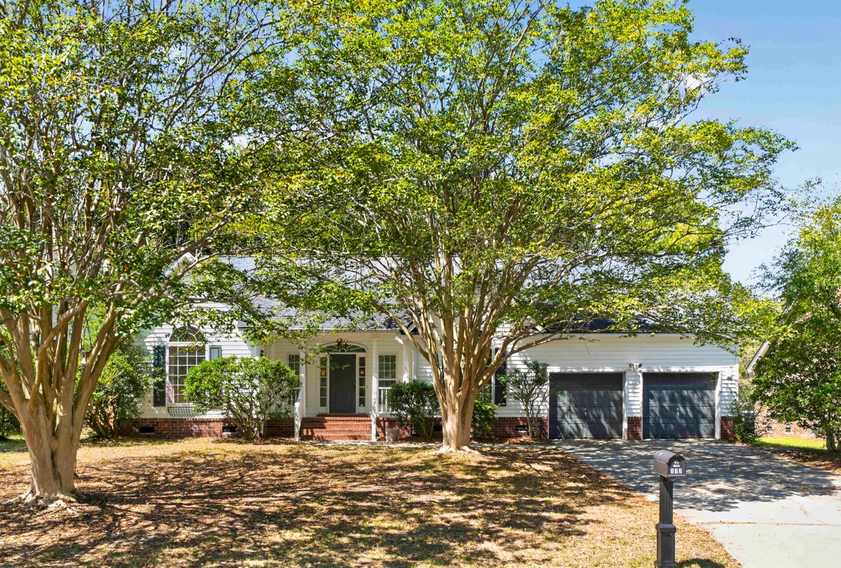 Edit Distance Set 112 Oyster Point Row, Charleston, SC 29412 for sale - Stessa
