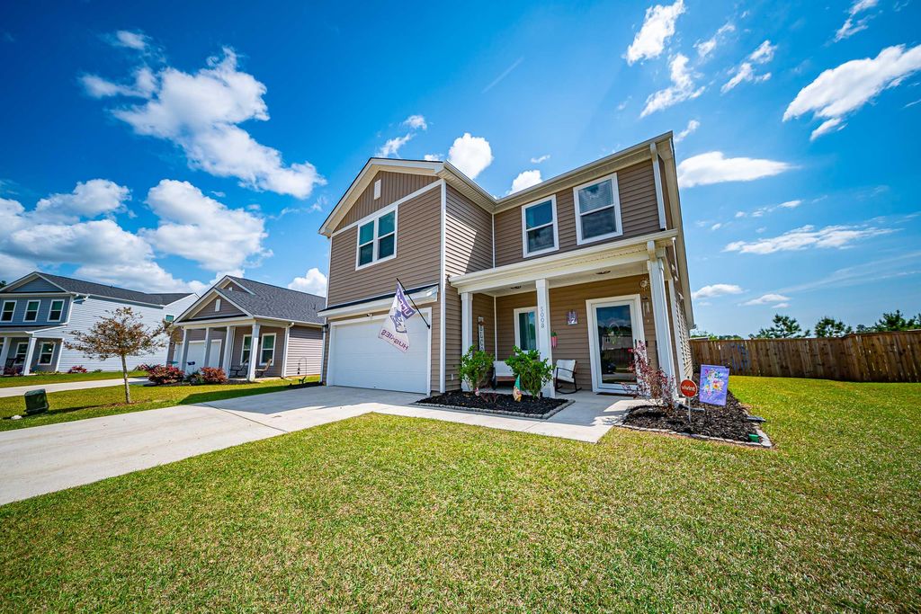 Photo of 5008 Cedar Brush Court, Summerville, SC 29485 (MLS # 26009526)