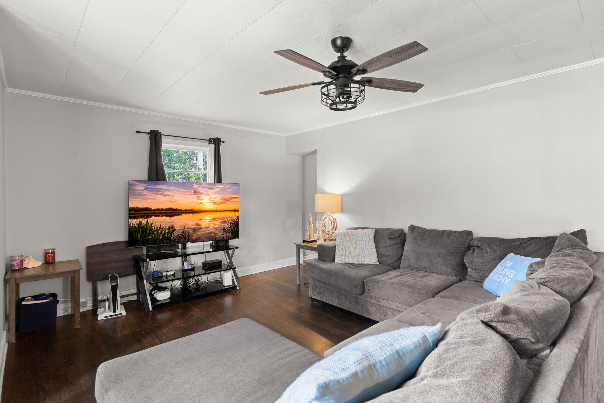 305 Forest Circle