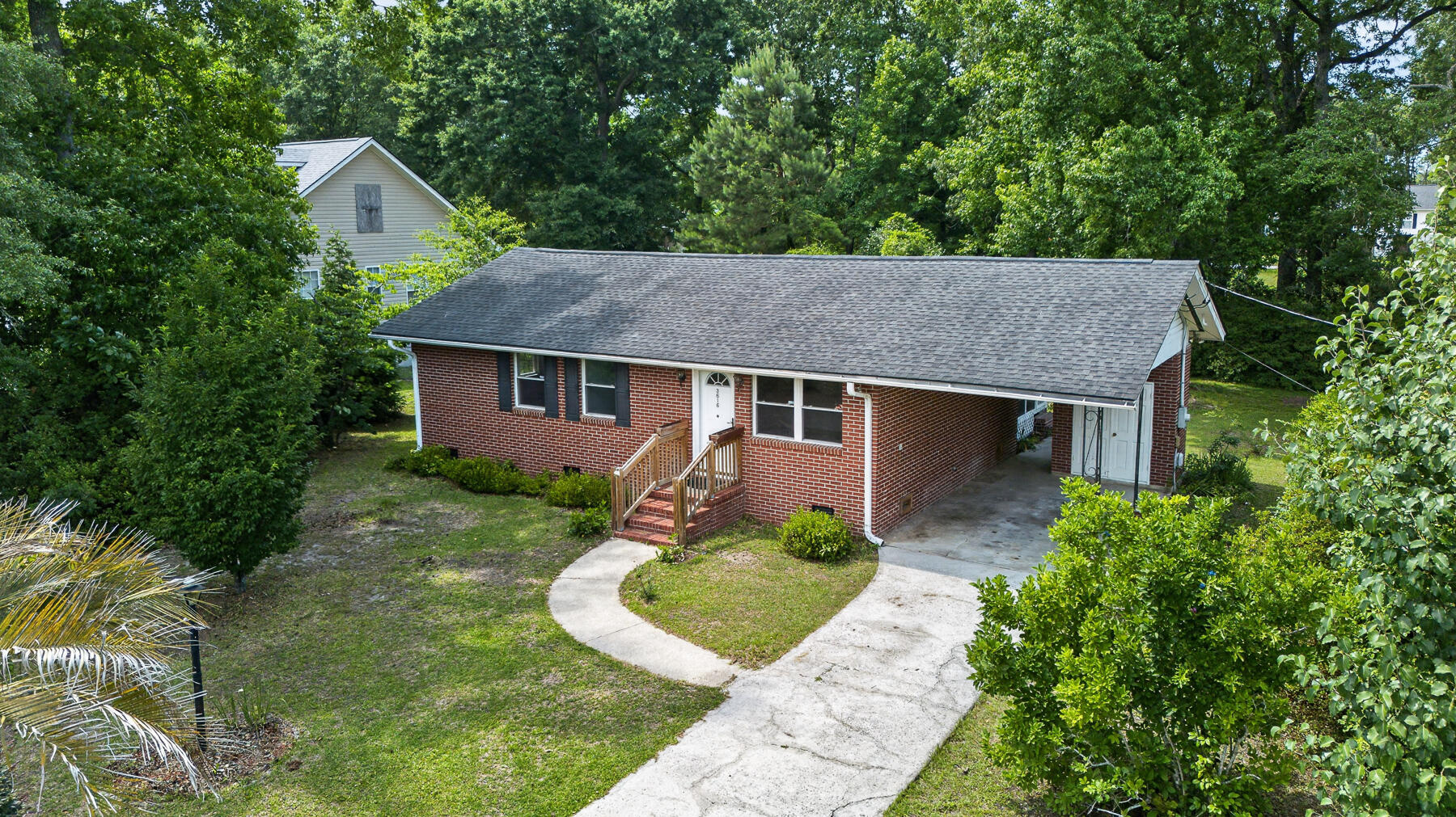 3616 Marshfield Road