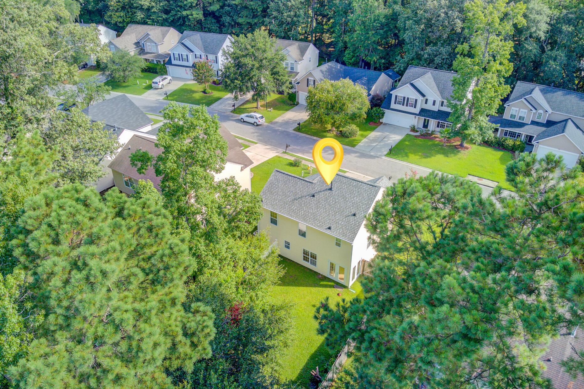121 Moon Shadow Lane