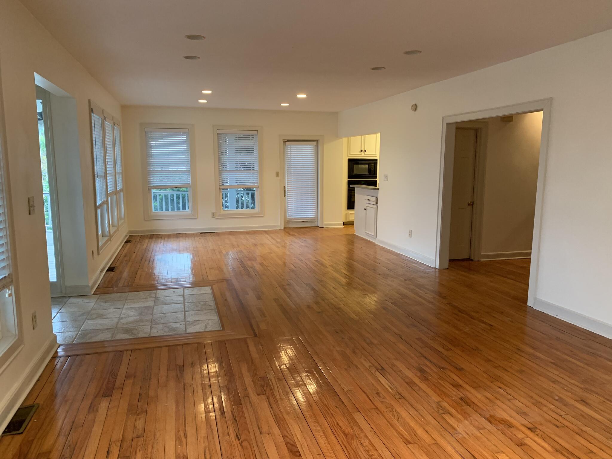 3024 Middle Street