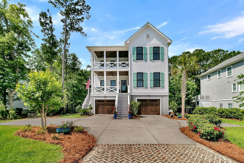 Photo of 113 Wando Reach Road, Wando, SC 29492 (MLS # 26013353)