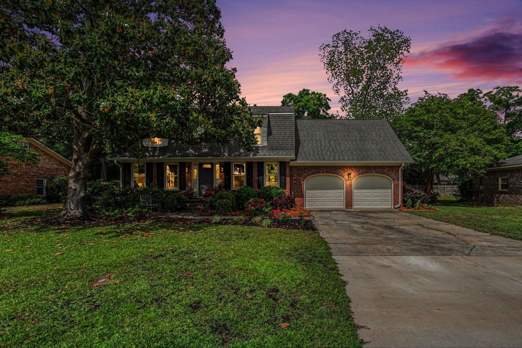Photo of 750 Leafwood Road, Charleston, SC 29412 (MLS # 26012478)