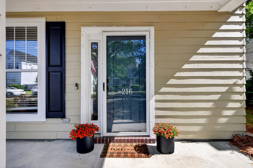 Photo of 216 Trillium Avenue, Summerville, SC 29483 (MLS # 26014741)