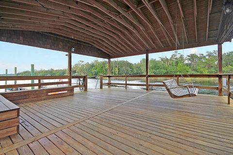 A home in Ravenel