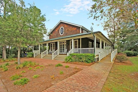 A home in Ravenel