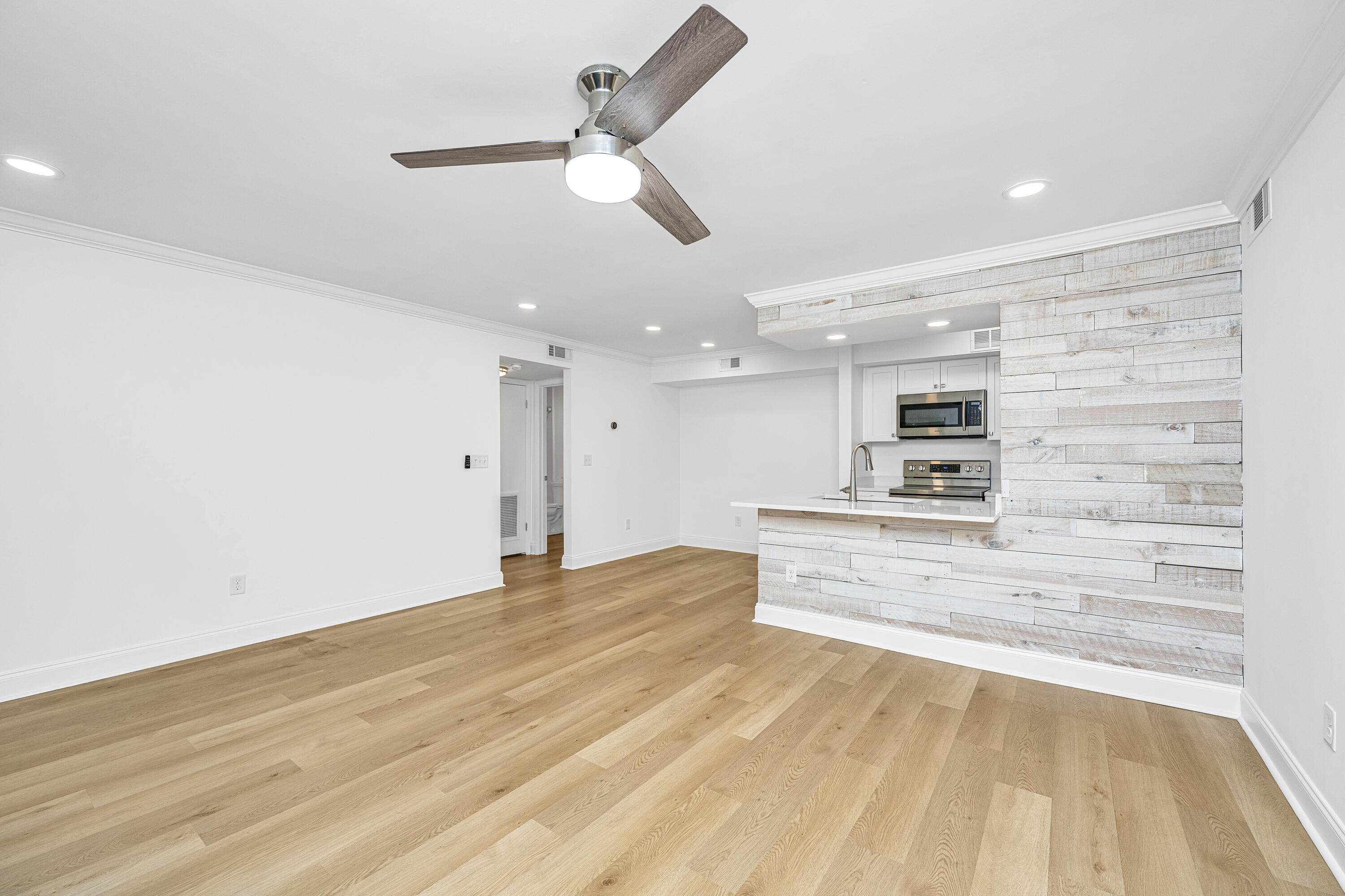1481 Center Street Extension 1005