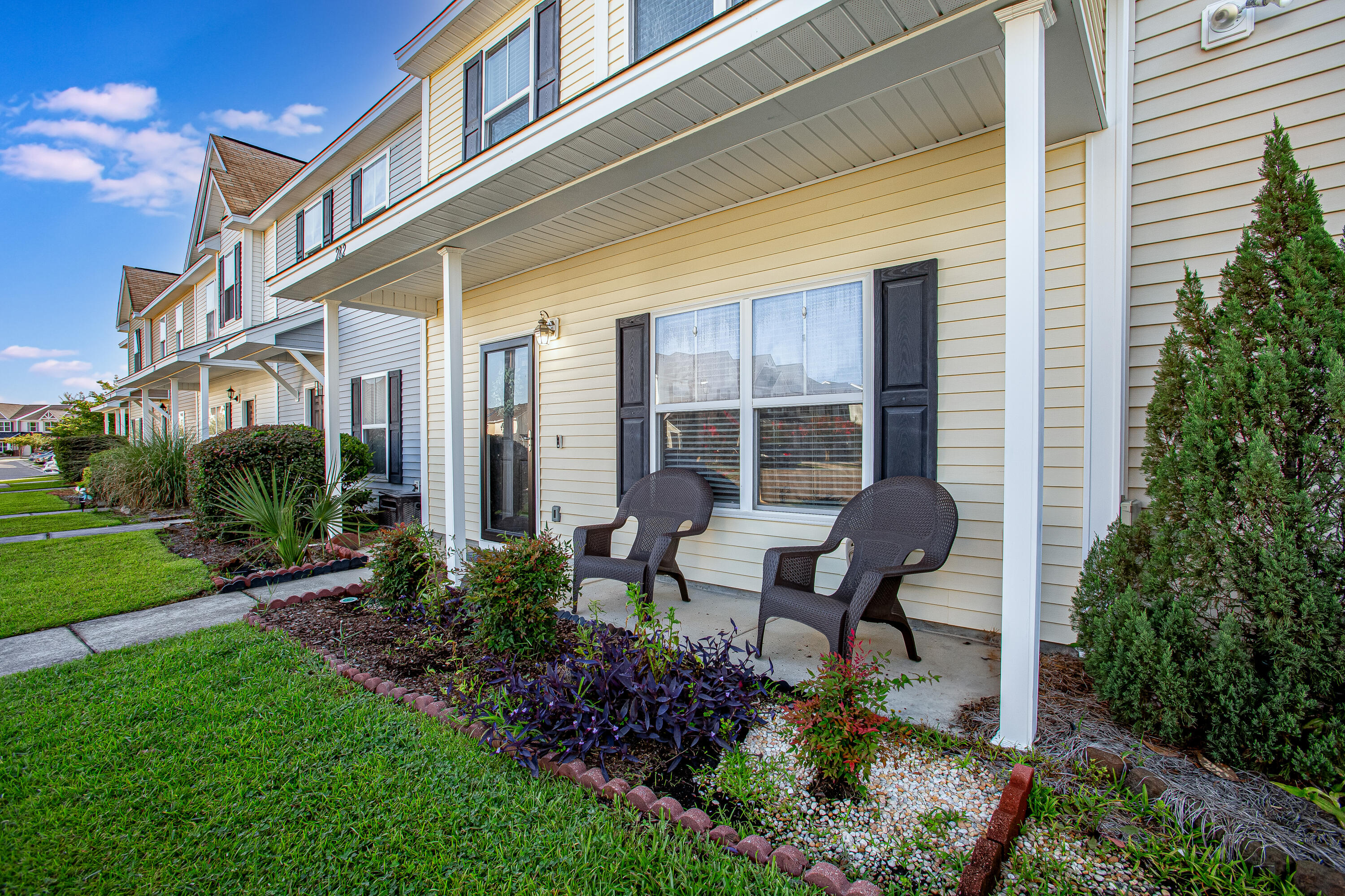 282 Swallowtail Lane