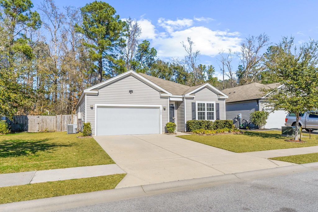 Photo of 524 Glady Road, Moncks Corner, SC 29461 (MLS # 26000066)