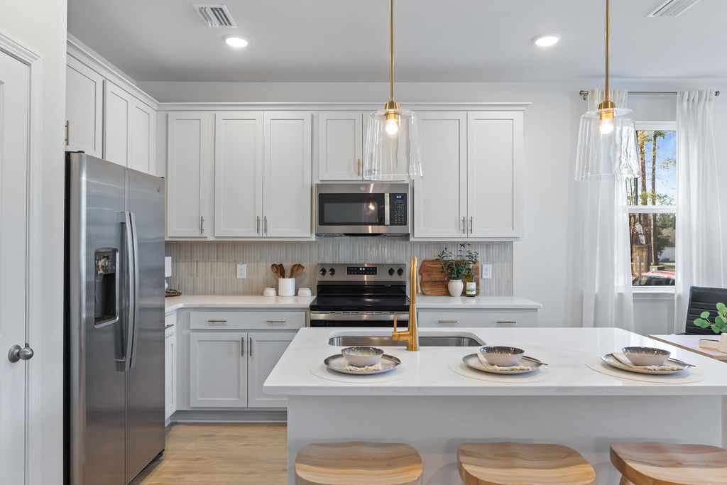 Photo of 465 Martins Creek Boulevard, Summerville, SC 29485 (MLS # 25032784)