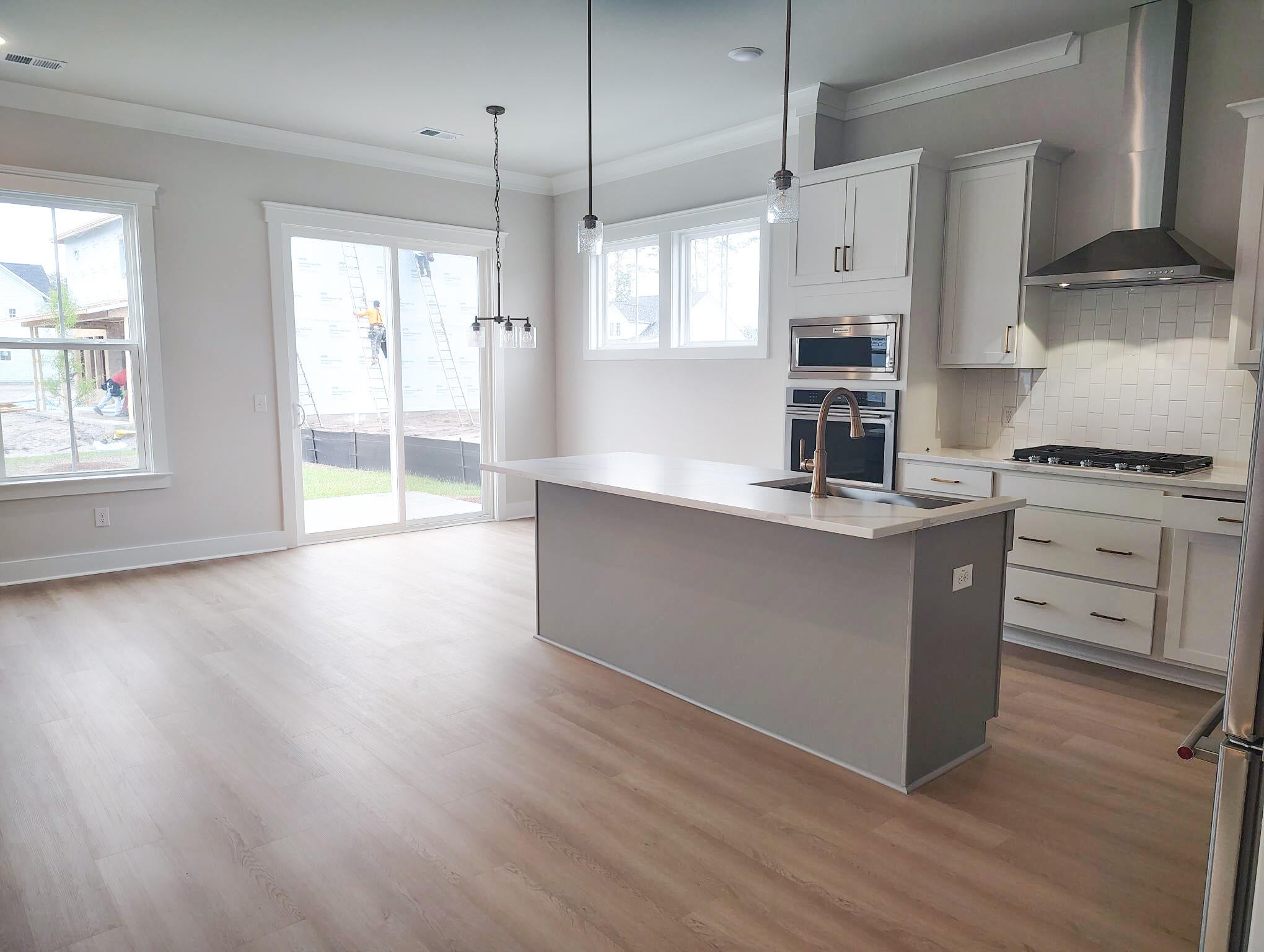281 Brightside Trail