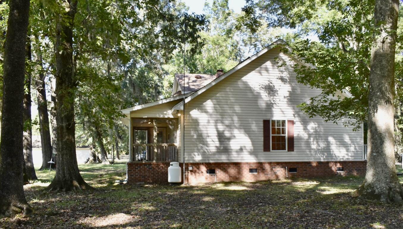 4691 Summit Plantation Road