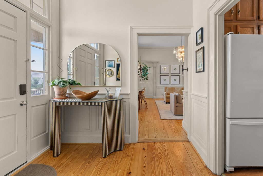 Photo of 286 Meeting Street #C, Charleston, SC 29401 (MLS # 25027347)