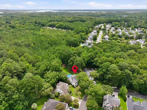 Photo of 1516 Cypress Pointe Drive, Mount Pleasant, SC 29466 (MLS # 26020339)