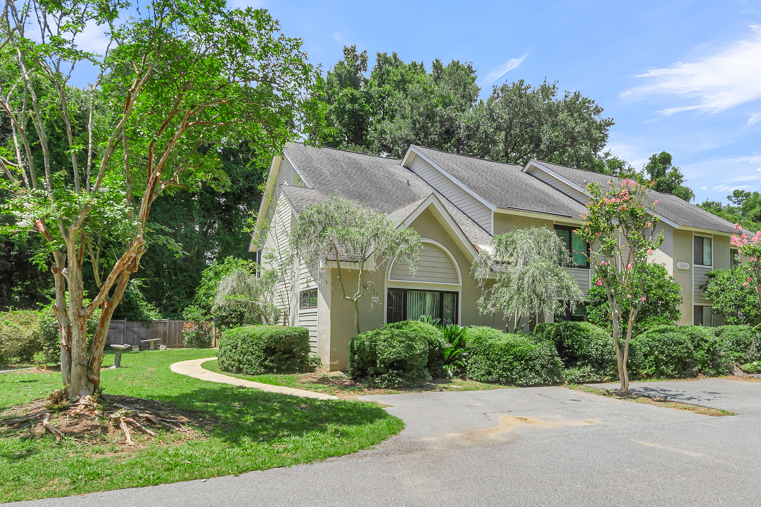 View Mount Pleasant, SC 29464 condo