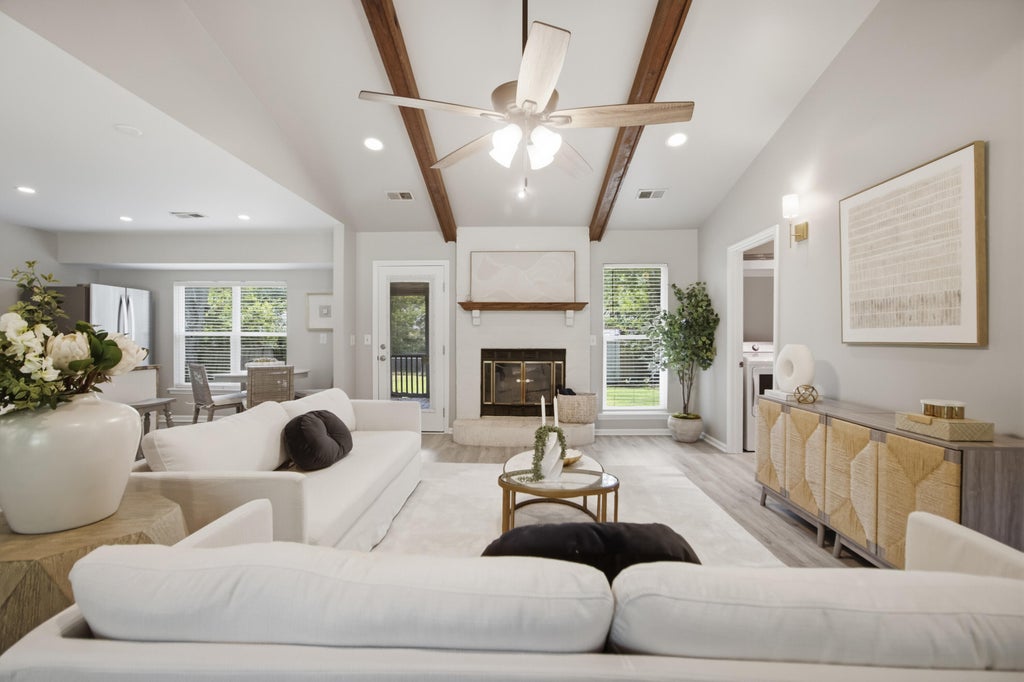 Photo of 1660 Babington Way, Mount Pleasant, SC 29464 (MLS # 26026486)