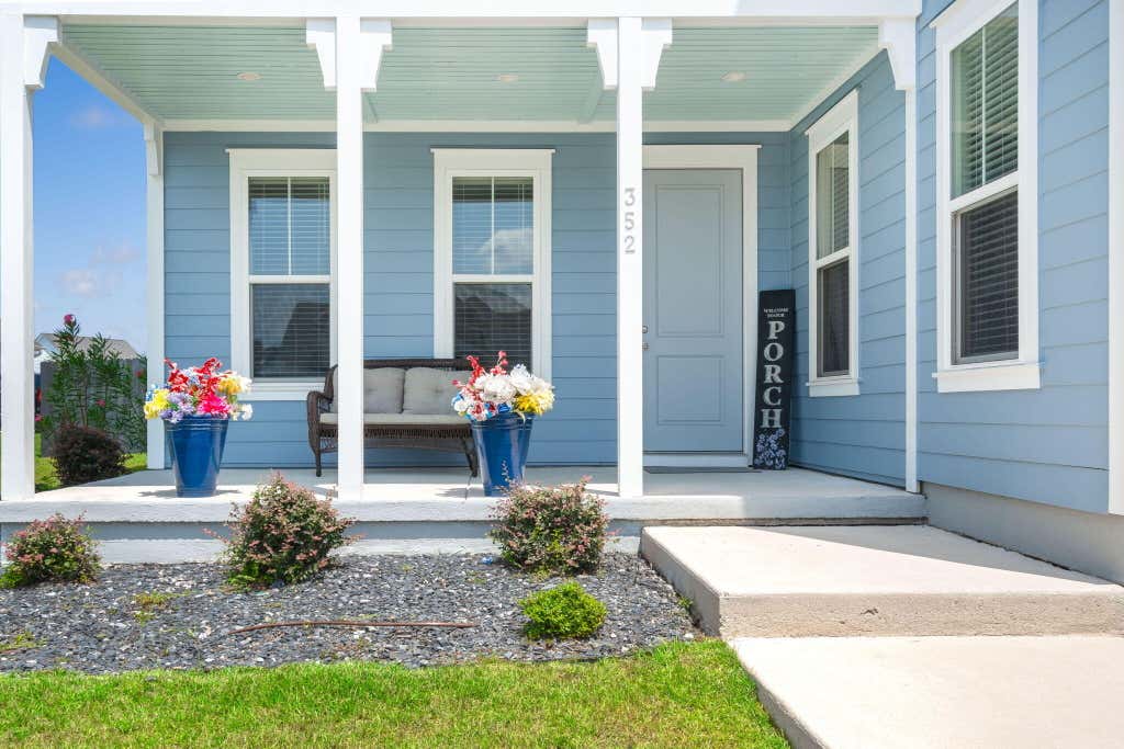 Photo of 352 Parish Farms Drive, Summerville, SC 29486 (MLS # 26023422)
