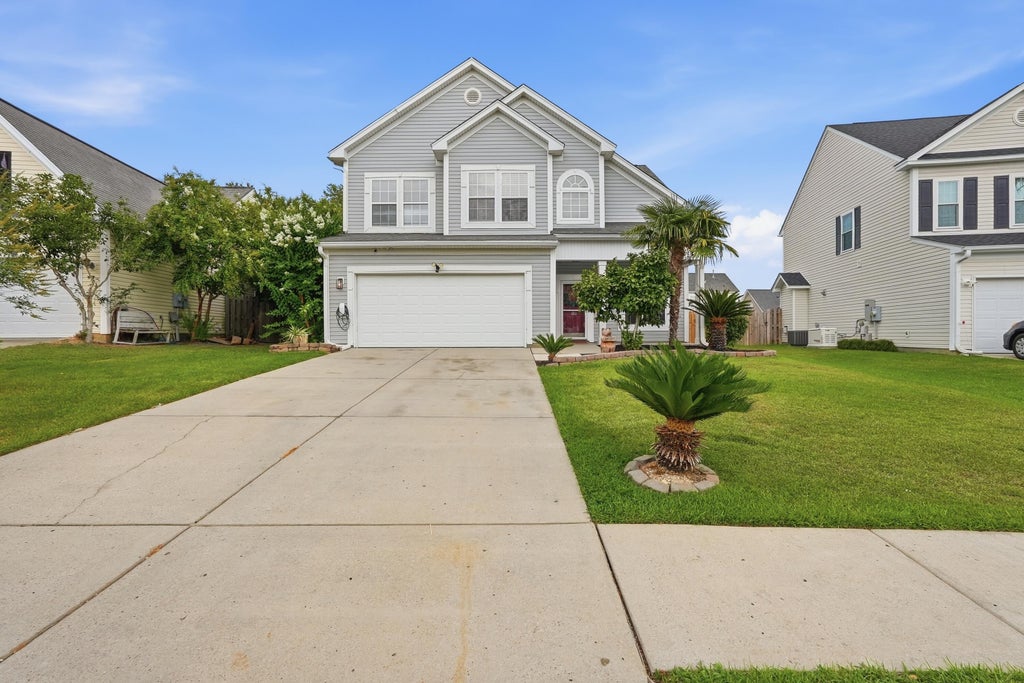 Photo of 102 Tandil Court, Summerville, SC 29483 (MLS # 26026986)