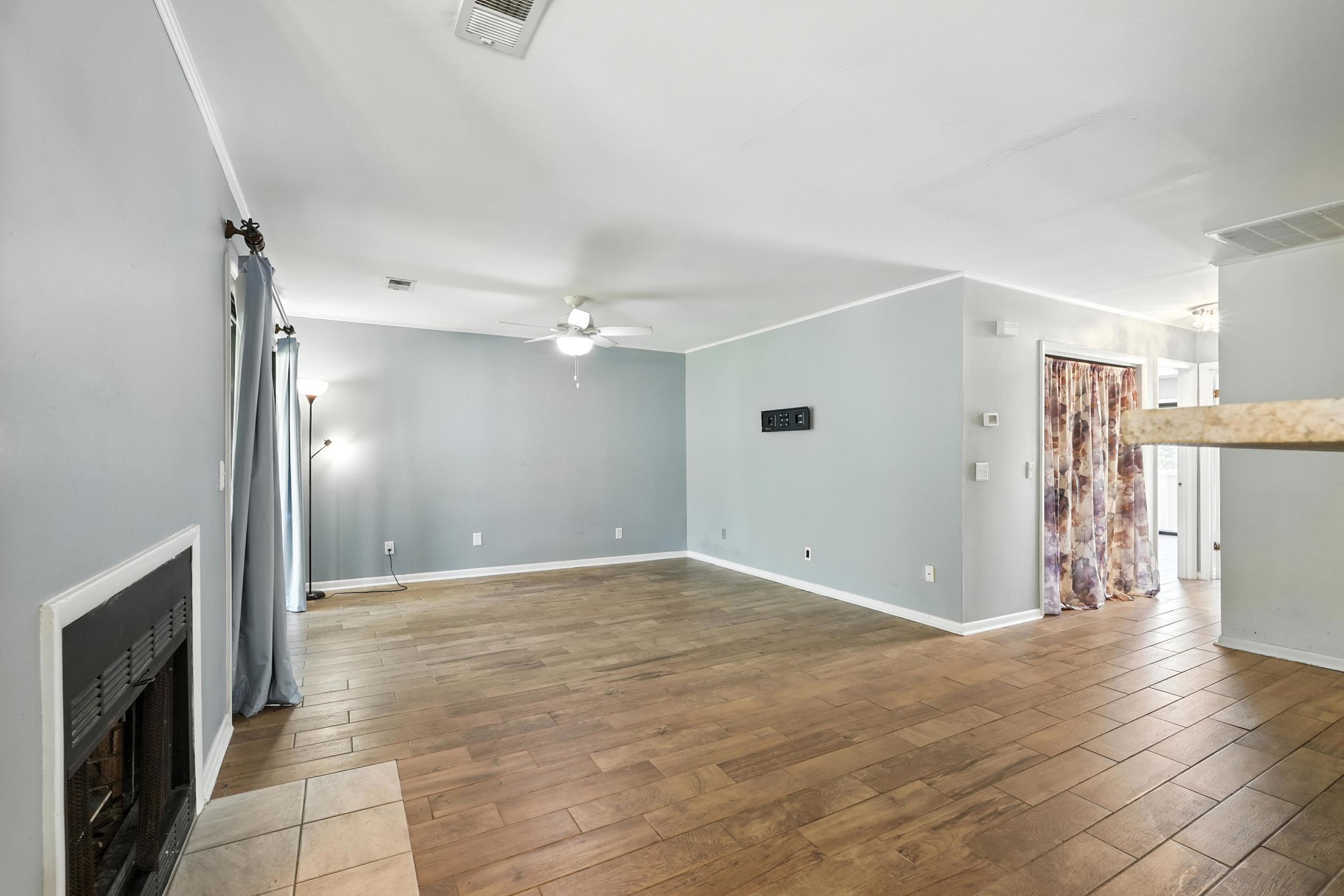 607 Greencastle Drive