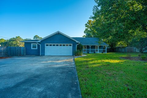 A home in North Charleston