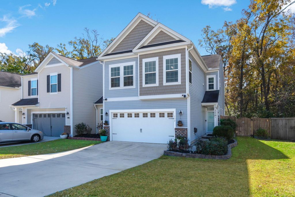 Photo of 132 Dream Street, Summerville, SC 29483 (MLS # 25031126)