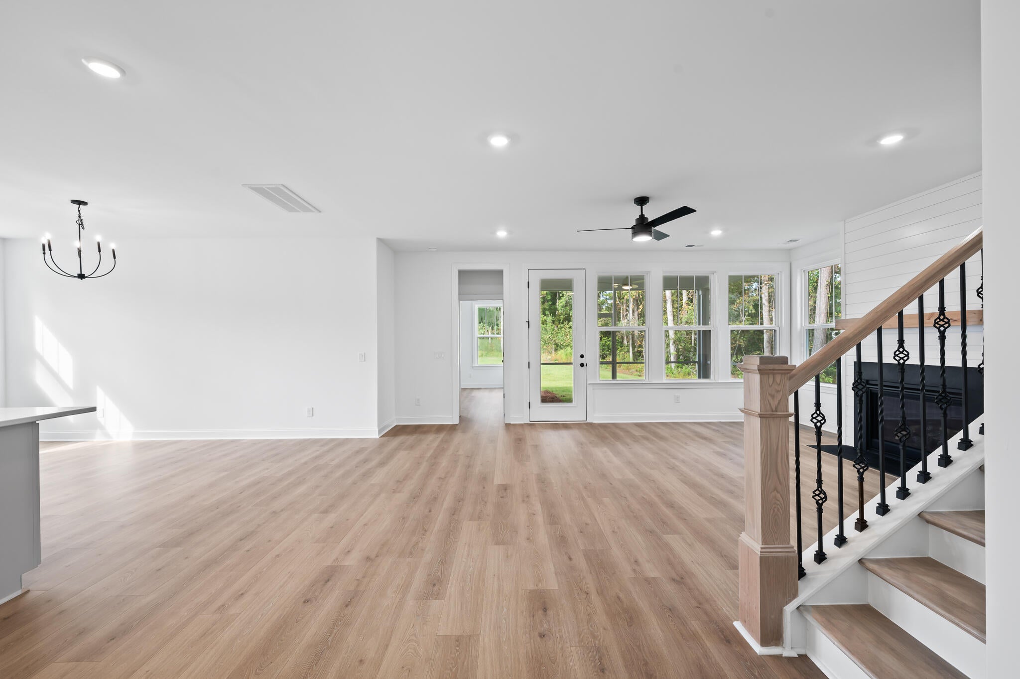 5712 Gabe Moultrie Drive