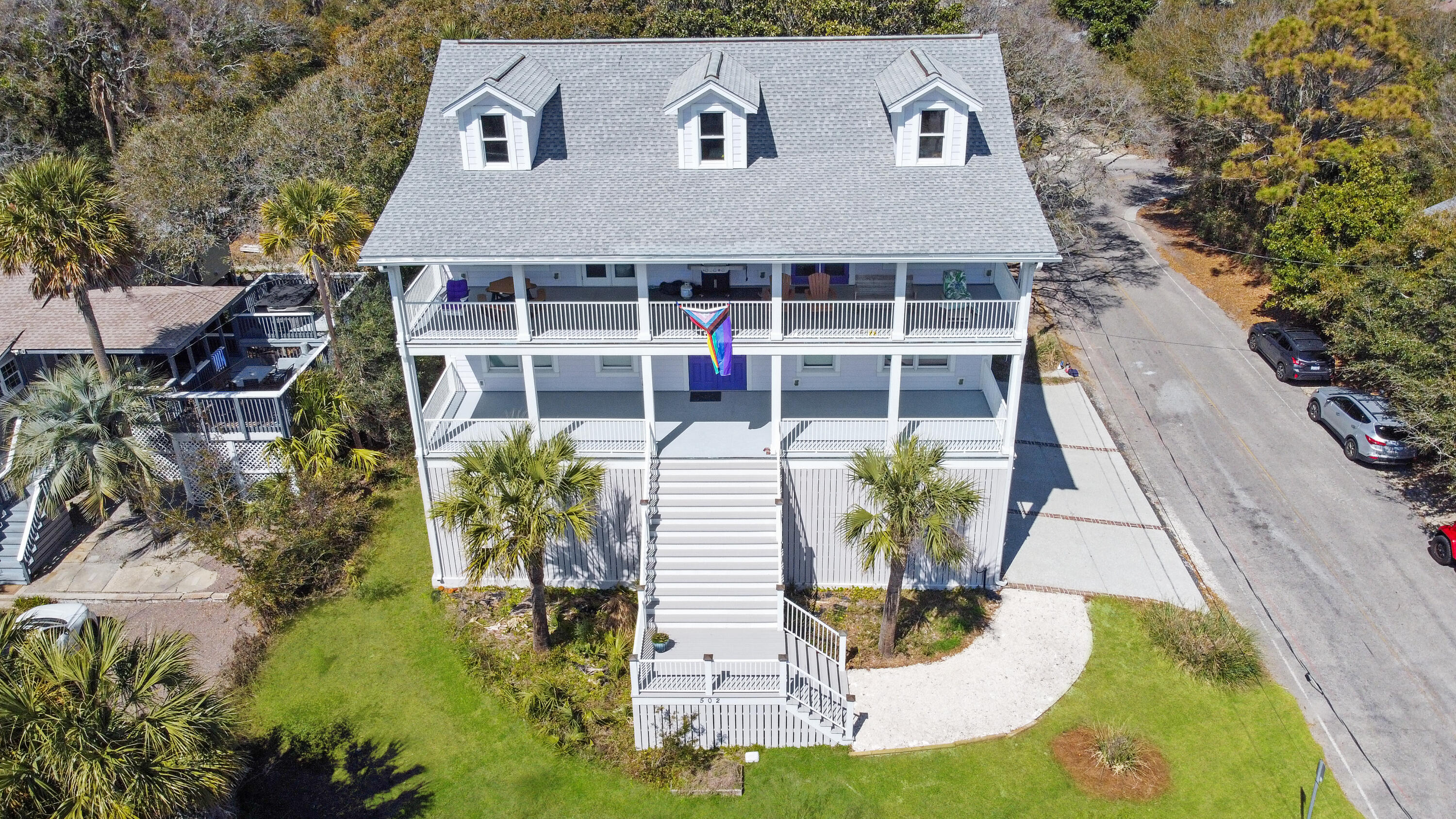 502 W Ashley Avenue