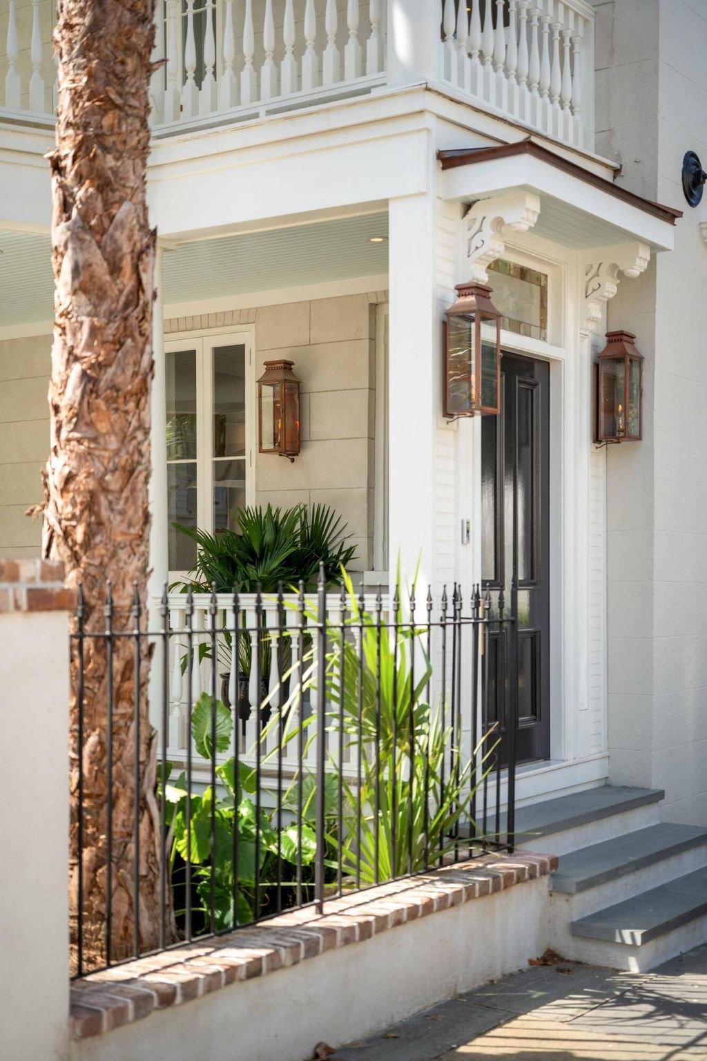 Photo of 109 Rutledge Avenue, Charleston, SC 29401 (MLS # 25027311)