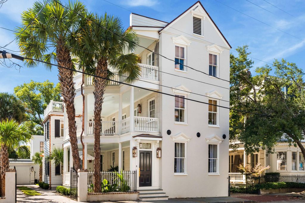Photo of 109 Rutledge Avenue, Charleston, SC 29401 (MLS # 25027311)