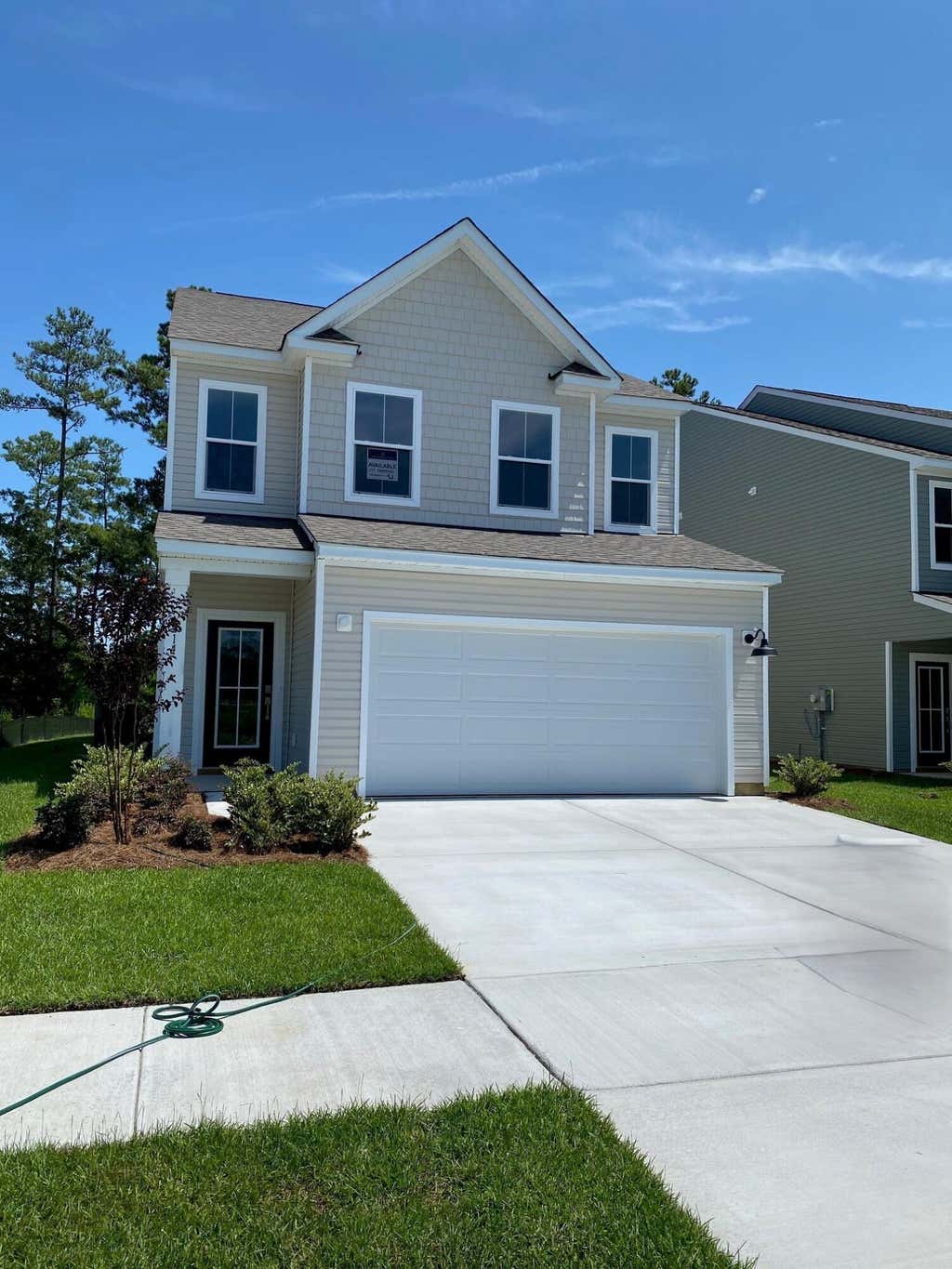 Photo of 214 Hungerford Drive, Summerville, SC 29486 (MLS # 26023571)