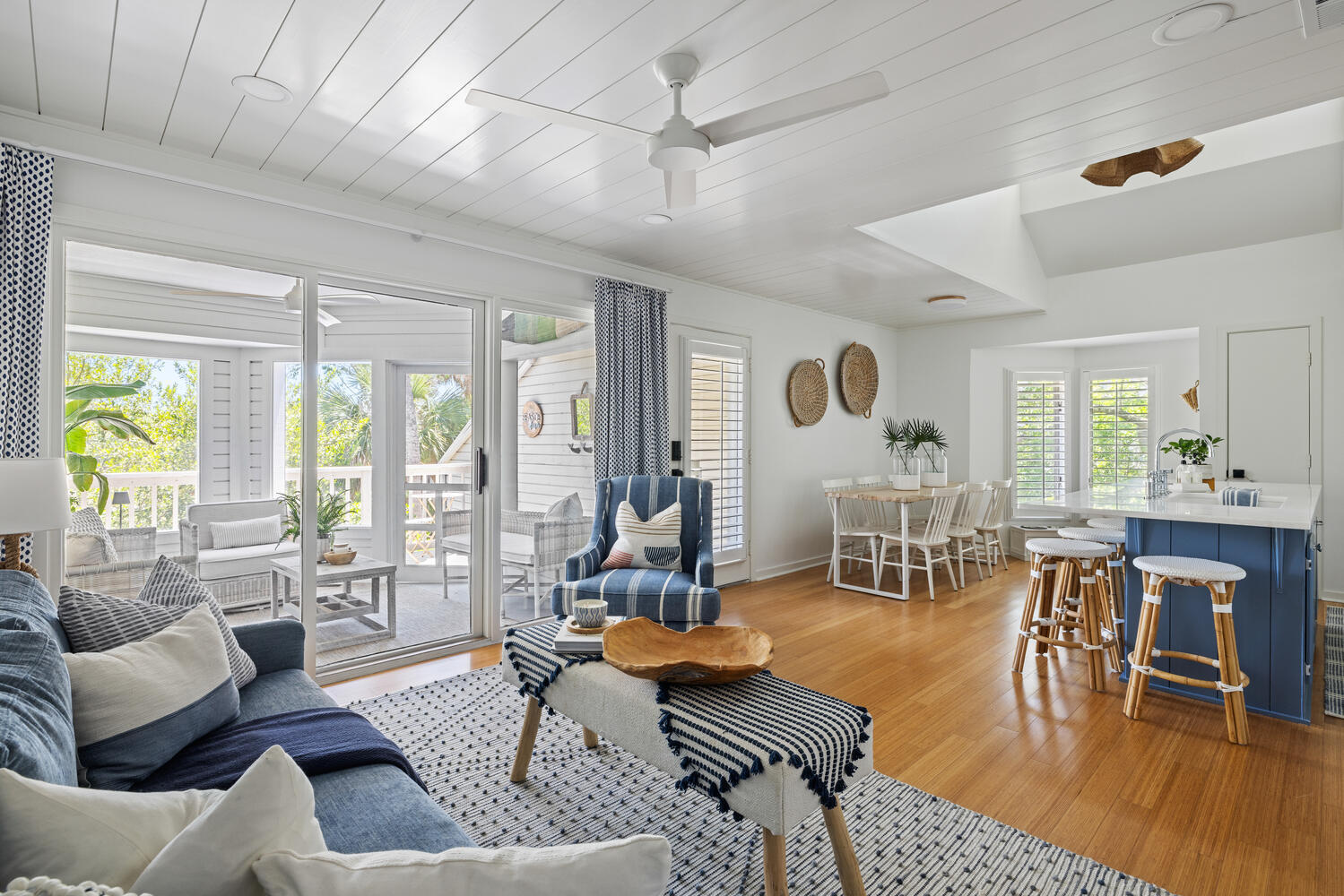 1634 Live Oak Park